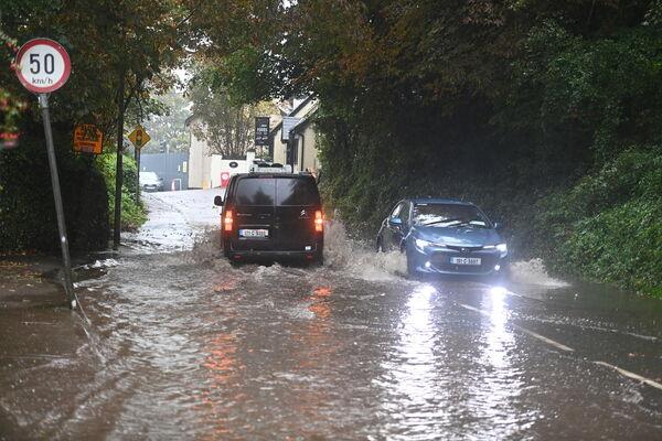 Flooding on Mo<em></em>nastery Hill, Rochestown Road, Cork. Picture: Larry Cummins